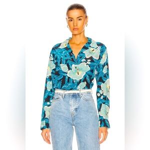 Equipment Hawaiian shirts 100% Silk Amaia silk long sleeve button up blouse Med